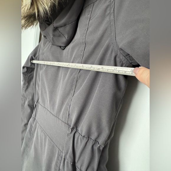 Aritzia TNA Bancroft Parka in grey - Picture 6 of 7